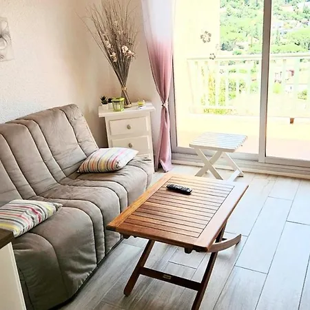 Mezzanine 4 Personnes Piscine Vue